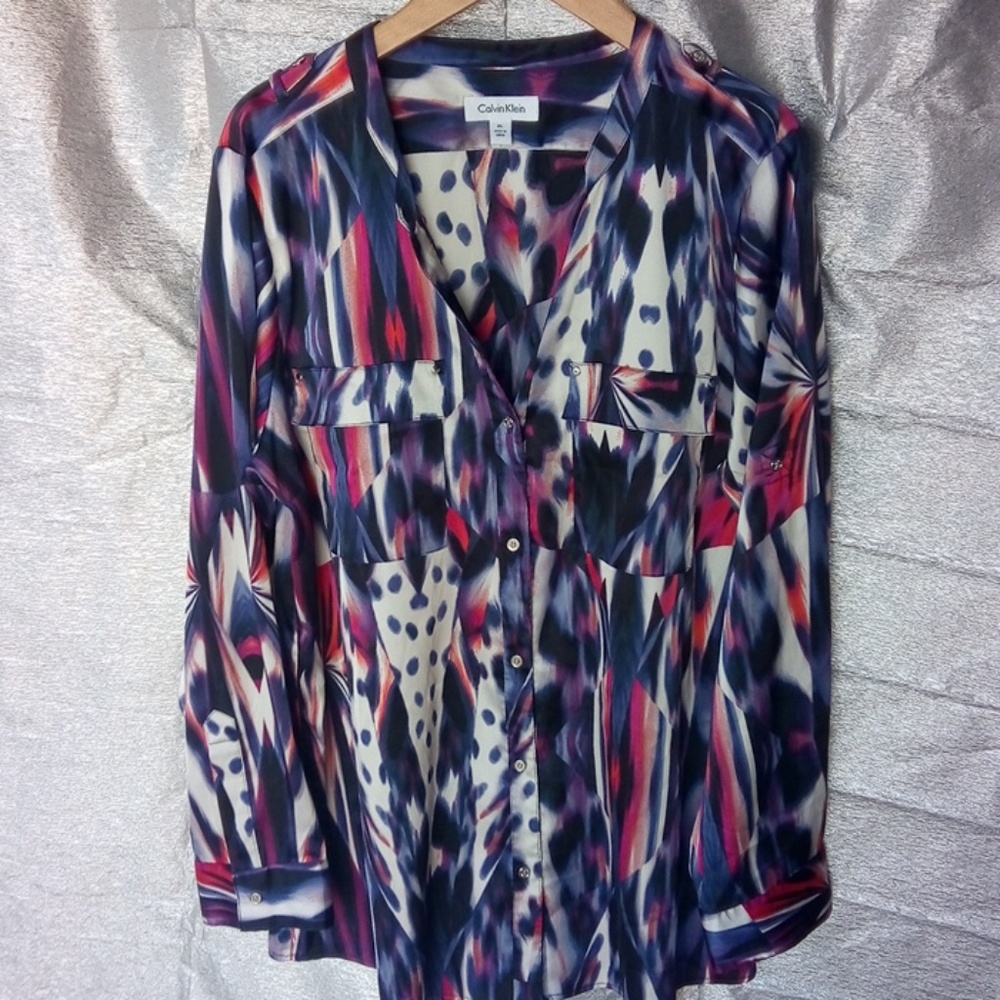 Calvin Klein Long Sleeve Button Down Shirt